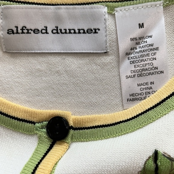 NWT Alfred Dunner Petal Pusher Spring Sweater Size Medium​​​ - Picture 8 of 9